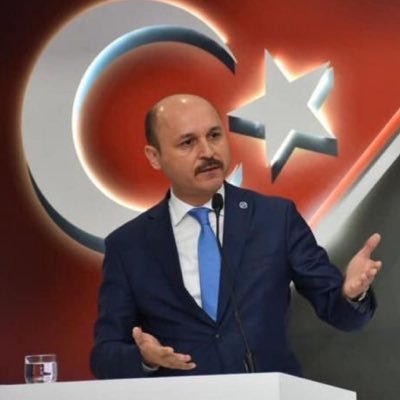 ÜNİVERSİTELİ İŞÇİLER