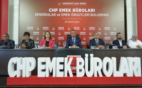 Cumhuriyet Halk Partisi Emek Büroları’nın düzenlediği Sendikalar ve Emek Örgütleri Buluşmasında, Üniversite mezunu kamu işçilerin Statü değişikliği, kamu işçilerin çalışma hayatına yönelik sorunlarına yönelik bir takım sorunlar ve diğer çalışanların alışma hayatına yönelik sorunlar dile getirildi.