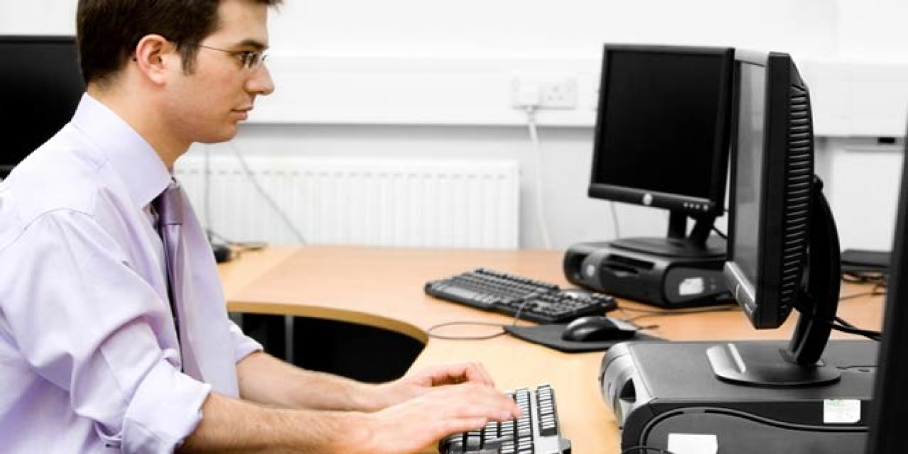 Üniversite Mezunu İşçiler Memur Kadrosu Talep Ediyor