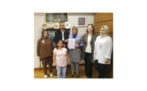 Derneğimiz Yönetim Kurulu Başkanı Yunus Alçin öncülüğündeki heyet, AK Parti İstanbul Milletvekili Sayın Ümmü Gülşen ÖZTÜRK ziyaret etti.