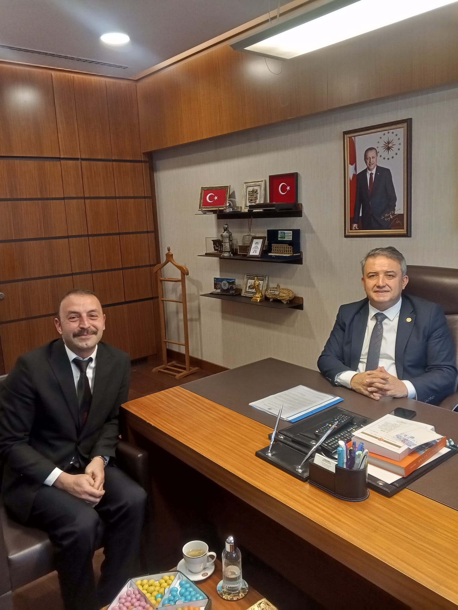 AK Parti İstanbul Milletvekili Sayın İsa Mesih Şahin ile Görüşme Gerçekleştirildi.
