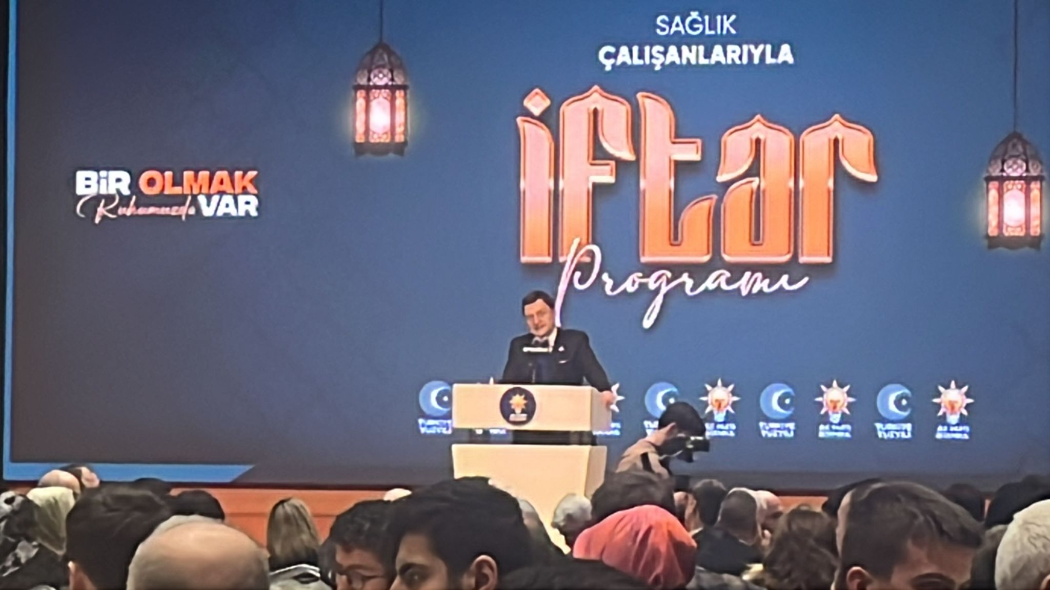 AK Parti İstanbul İl Başkanlığında İstanbul Milletvekili ve Genel Başkan Yardımcısı Sayın Halit Yerebakan’a Arz Dosyamız Takdim Edildi